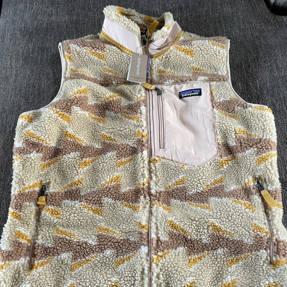 Patagonia Jackets & Blazers - Women's Classic Retro-X® Fleece Vest XL